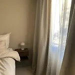 Lejlighed Elegant In Bergen- Private Outdoor Patio And Free Parking