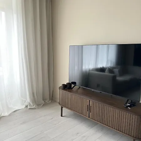 Elegant In Bergen- Private Outdoor Patio And Free Parking Apartament *